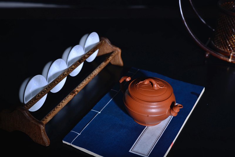 宜兴紫砂壶丨大口线竹_泥料：朱泥_容量：180cc