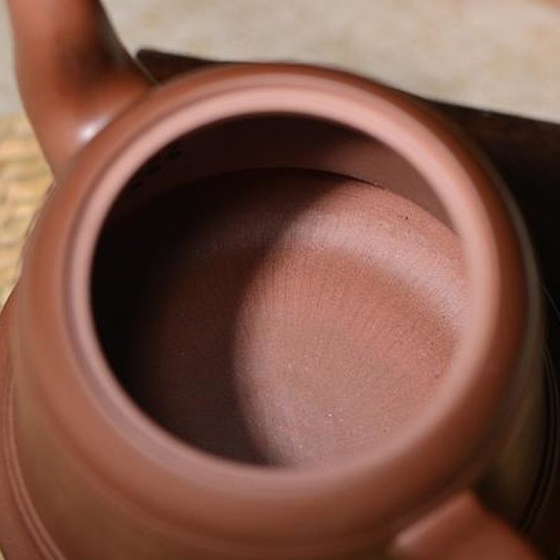 宜兴紫砂壶 | 汉钟_泥料：紫泥_容量：450cc