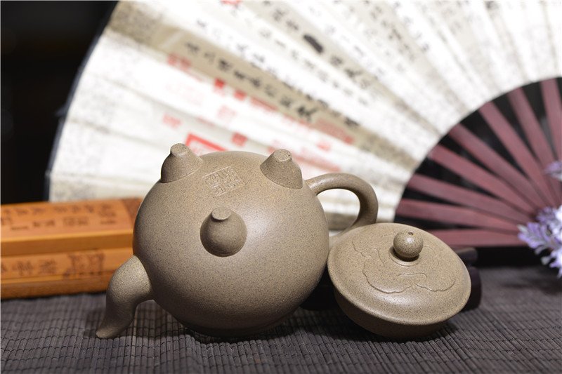 宜兴紫砂壶 | 大彬如意_泥料：本山段泥_容量：300cc