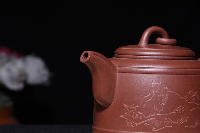 宜兴紫砂壶 | 汉蹬_泥料：紫泥_容量：680cc