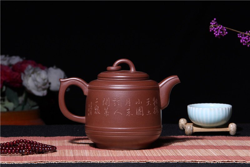 宜兴紫砂壶 | 汉蹬_泥料：紫泥_容量：680cc