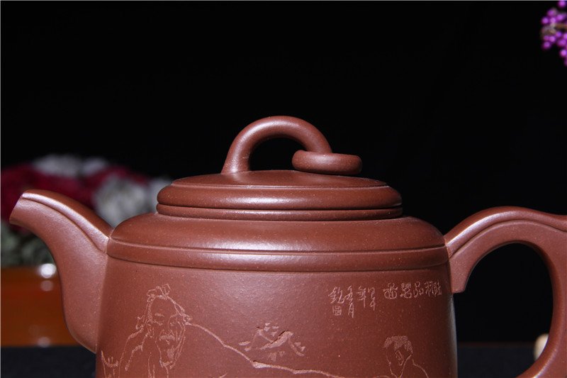 宜兴紫砂壶 | 汉蹬_泥料：紫泥_容量：680cc