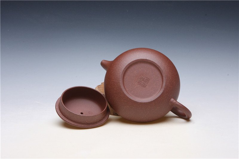宜兴紫砂壶 | 仿古_泥料：紫泥_容量：200cc