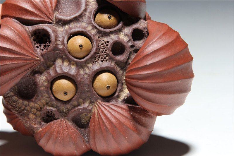 宜兴紫砂雕塑 | 连生贵子_泥料：紫泥，段泥