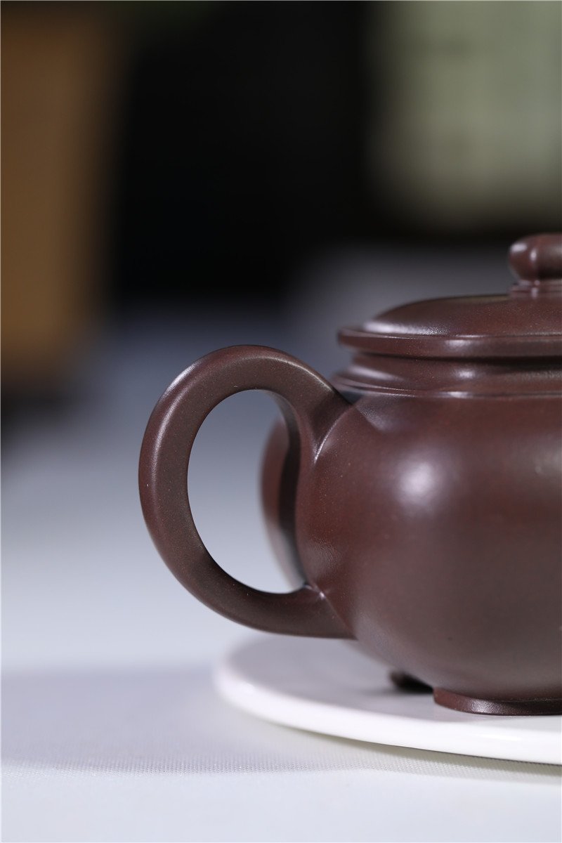宜兴紫砂壶 | 卡盖方樽_泥料：紫泥_容量：300cc