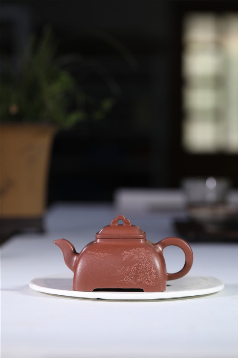 宜兴紫砂壶 | 孤棱_泥料：紫泥_容量：200cc