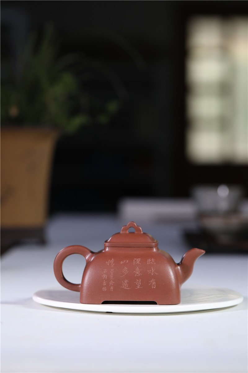 宜兴紫砂壶 | 孤棱_泥料：紫泥_容量：200cc