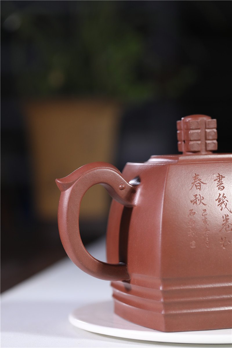 宜兴紫砂壶 | 四方青玉_泥料：紫泥_容量：700cc