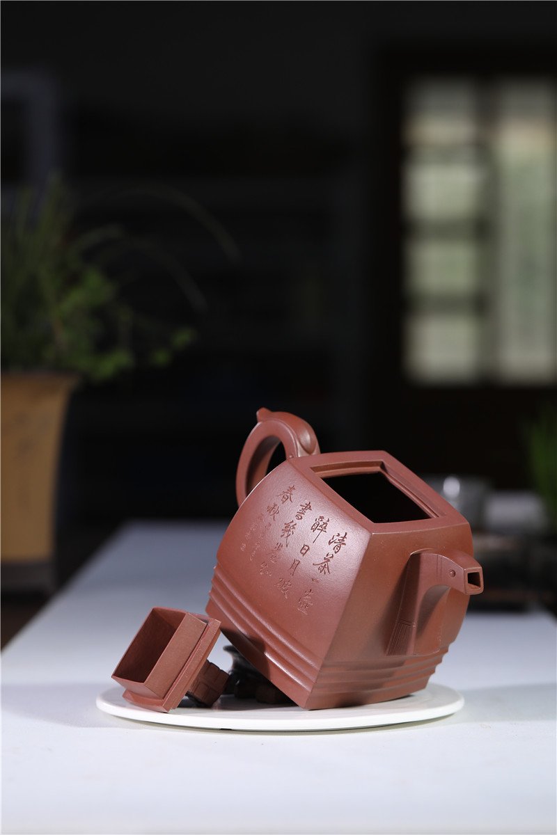 宜兴紫砂壶 | 四方青玉_泥料：紫泥_容量：700cc