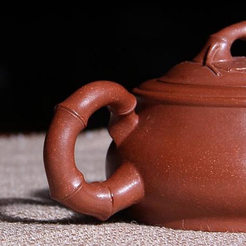 宜兴紫砂壶 | 逸竹_泥料：降坡泥_容量：280cc