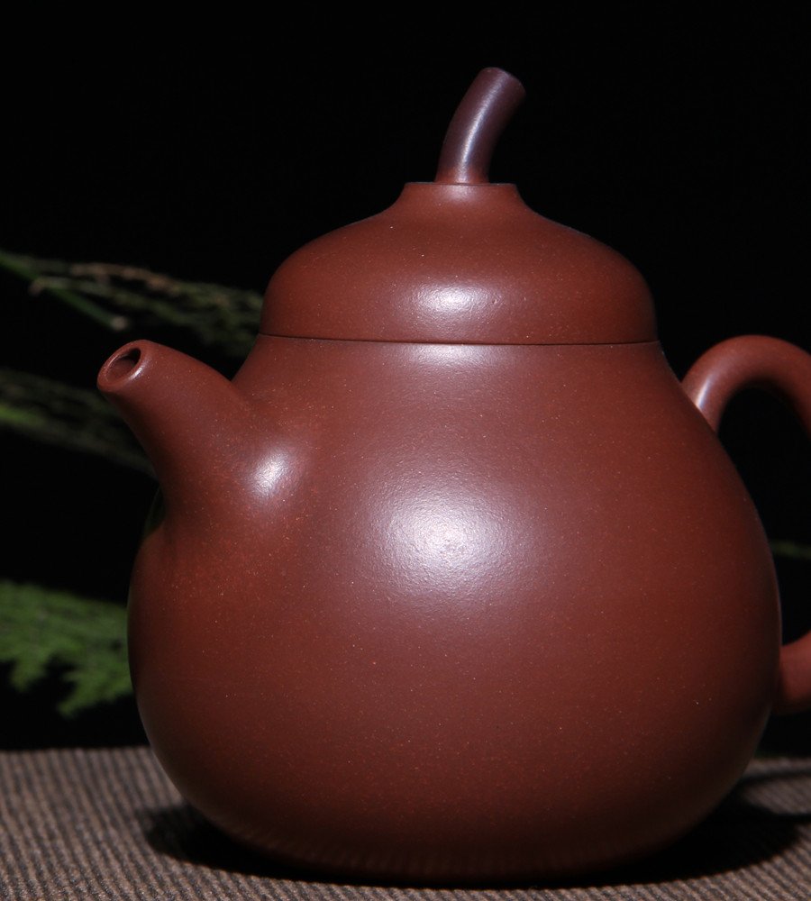 宜兴紫砂壶 I 梨式_泥料：紫泥_容量：260cc