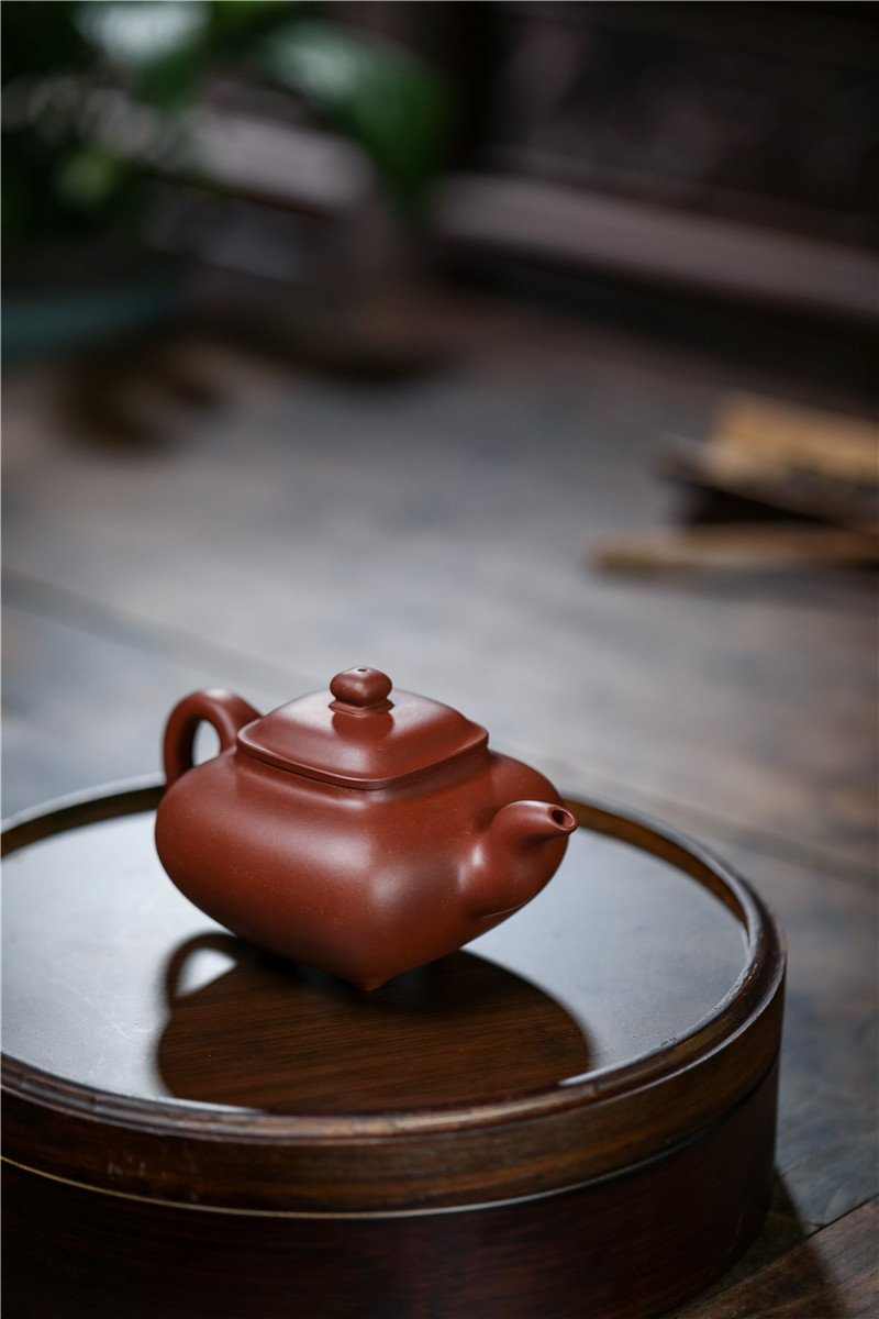 宜兴紫砂壶 I 四方传炉_泥料：紫泥_容量：260cc